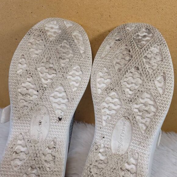 Comfortview Grey and White Mary Jane Emmy Sneakers- Size 9 - Picture 8 of 8